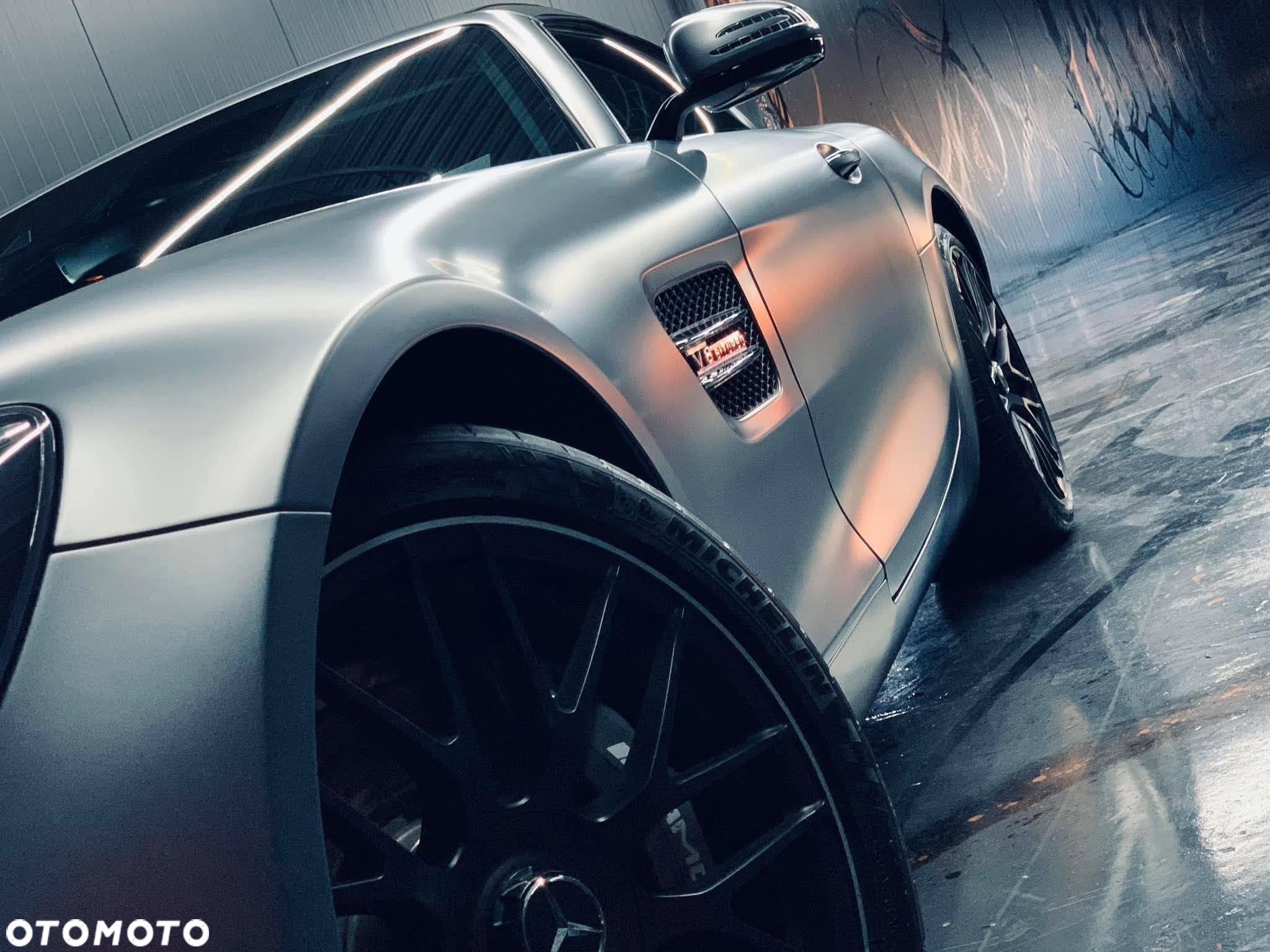 Mercedes-Benz AMG GT - 2
