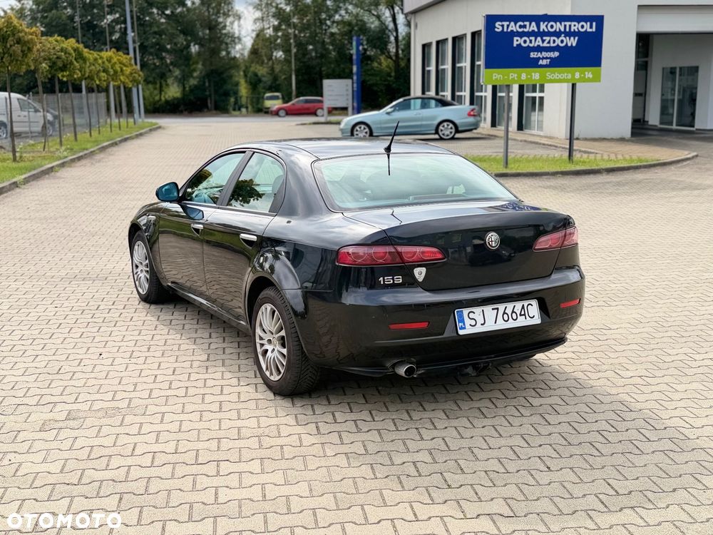 Alfa Romeo 159 1.9JTDM Distinctive - 11