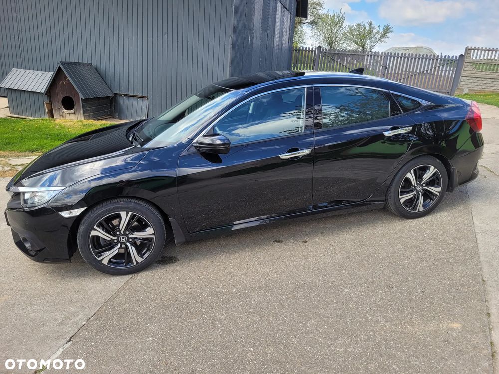 Honda Civic 1.5 T Elegance - 4