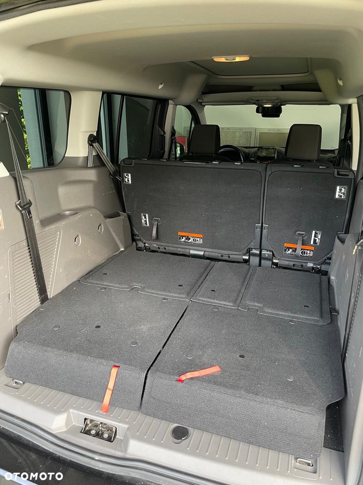Ford Tourneo Connect Gr 1.5 EcoBlue Titanium PowerShift - 8
