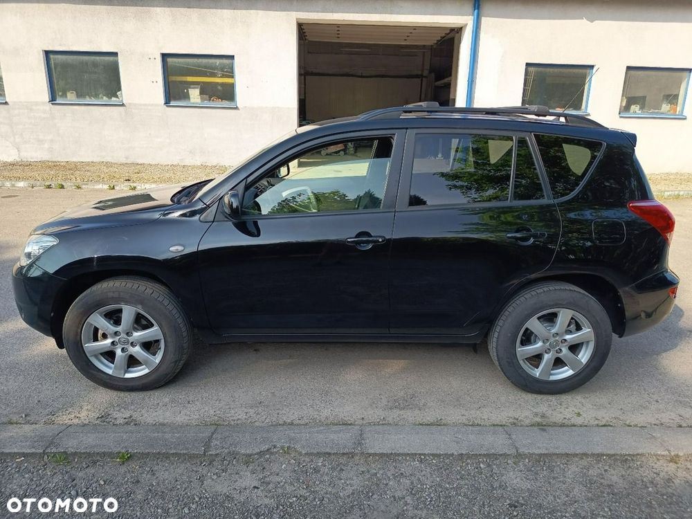 Toyota RAV4 - 12