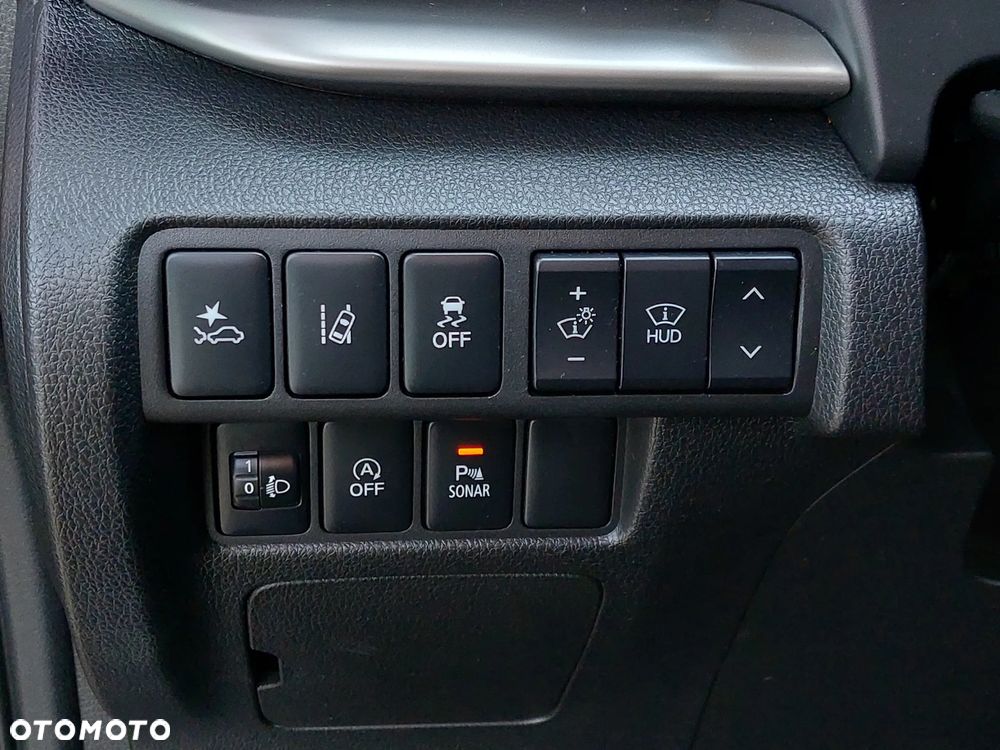 Mitsubishi Eclipse Cross 1.5 T Intense - 17