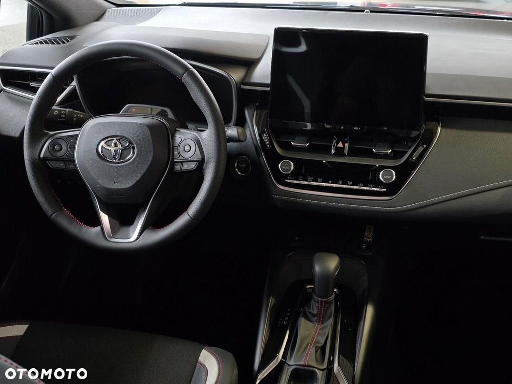 Toyota Corolla - 11