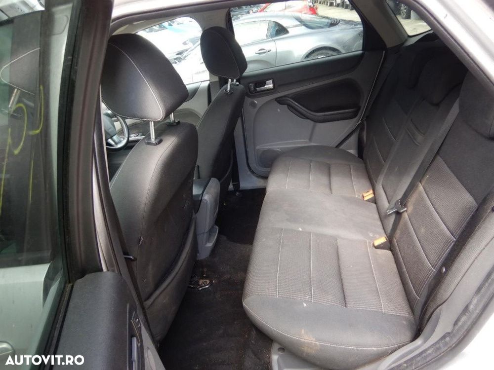 Capota Ford Focus 2 2008 Hatchback 2.0i - 9