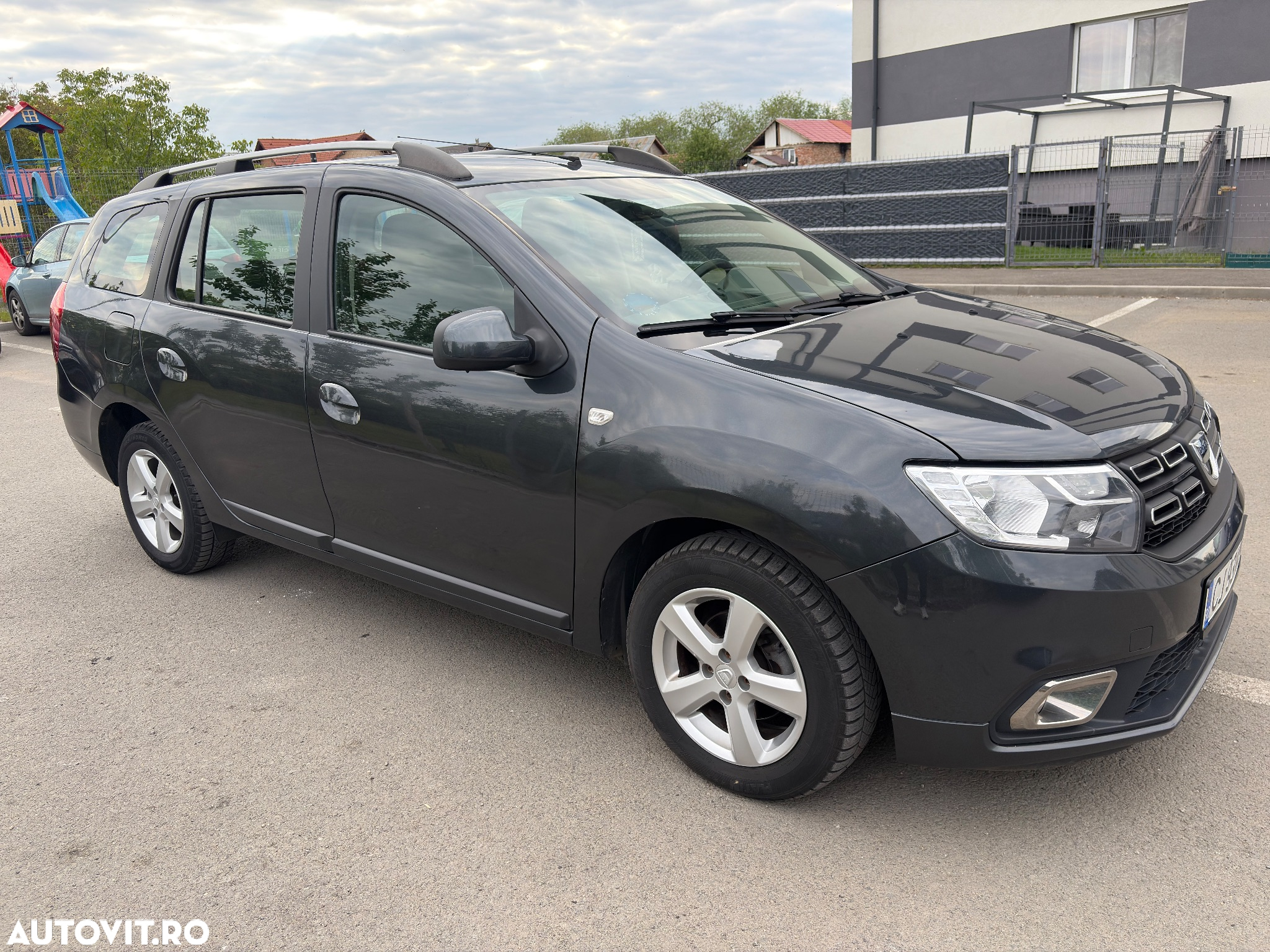Dacia Logan MCV 1.5 dCi Prestige - 4