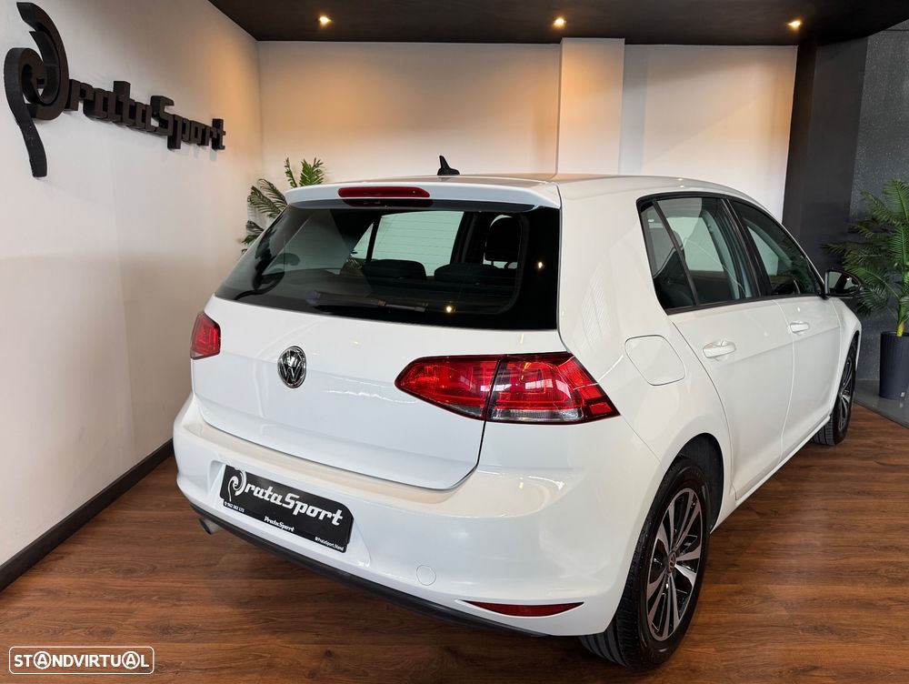 VW Golf 1.6 TDi BlueMotion Trendline - 47