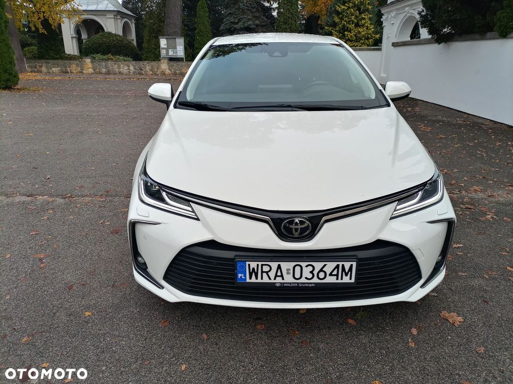 Toyota Corolla - 10