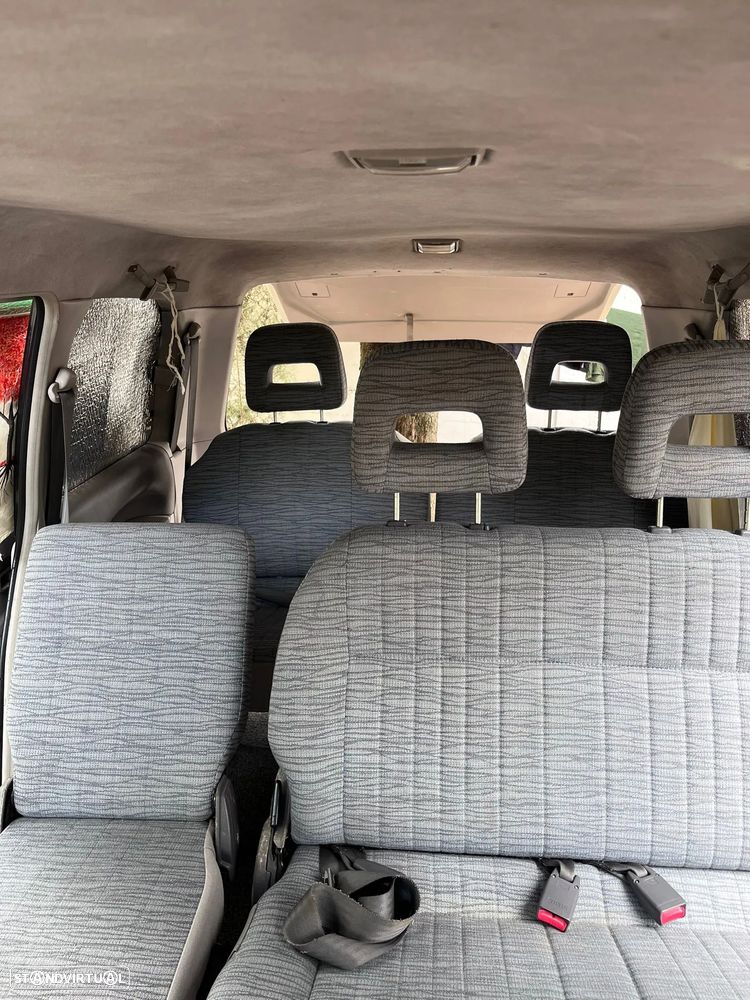 Mitsubishi Space Gear - 5