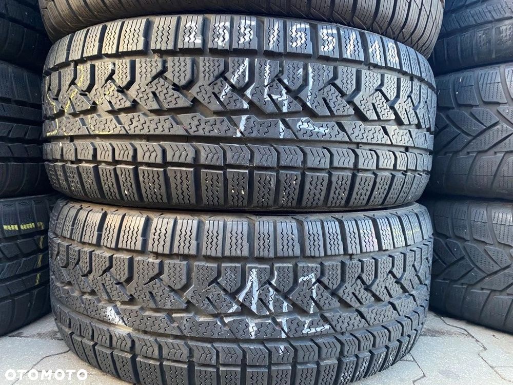 255/55r18 Kumho I'Zen NV_8mm_2szt_(142) - 2