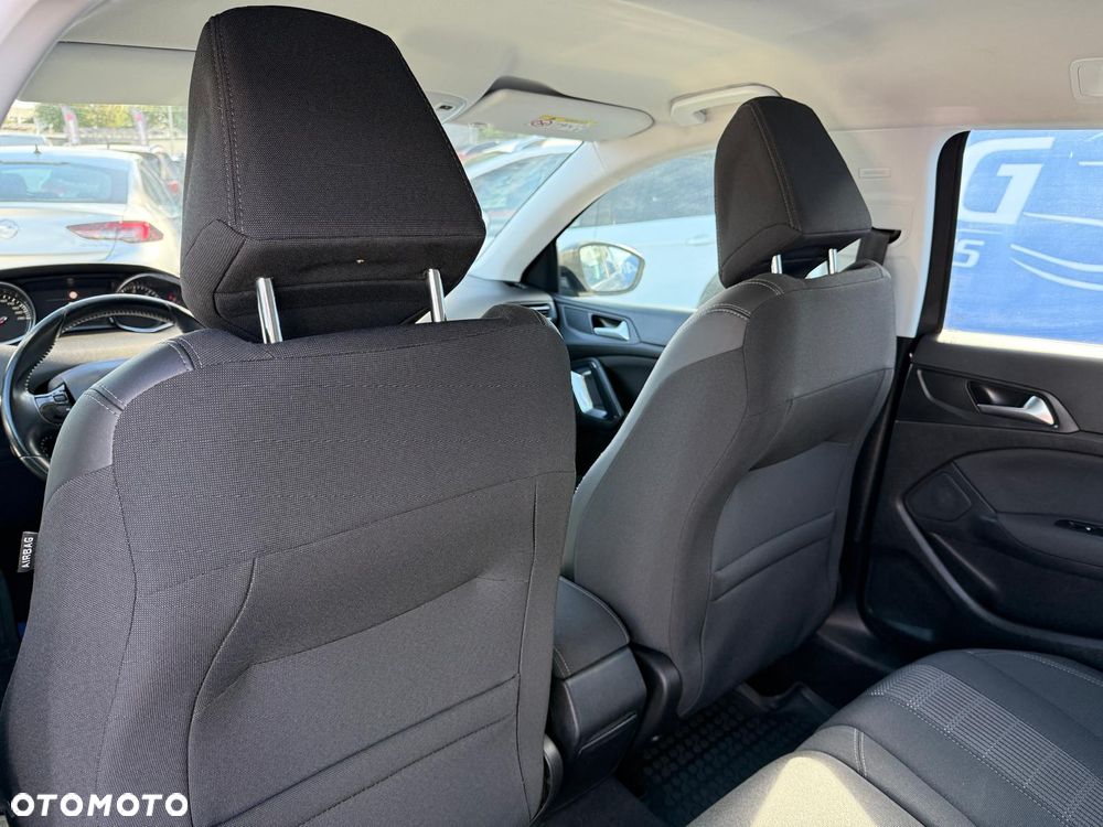 Peugeot 308 1.5 BlueHDi Allure S&S - 13