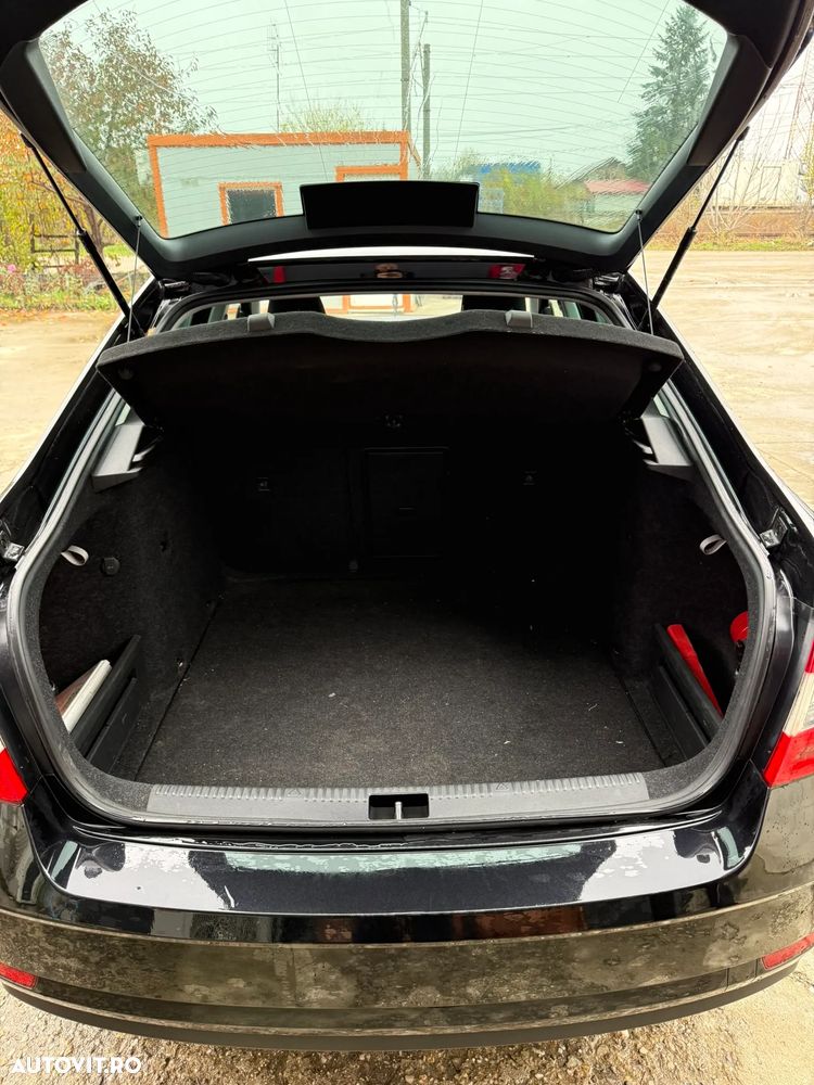 Skoda Octavia - 7