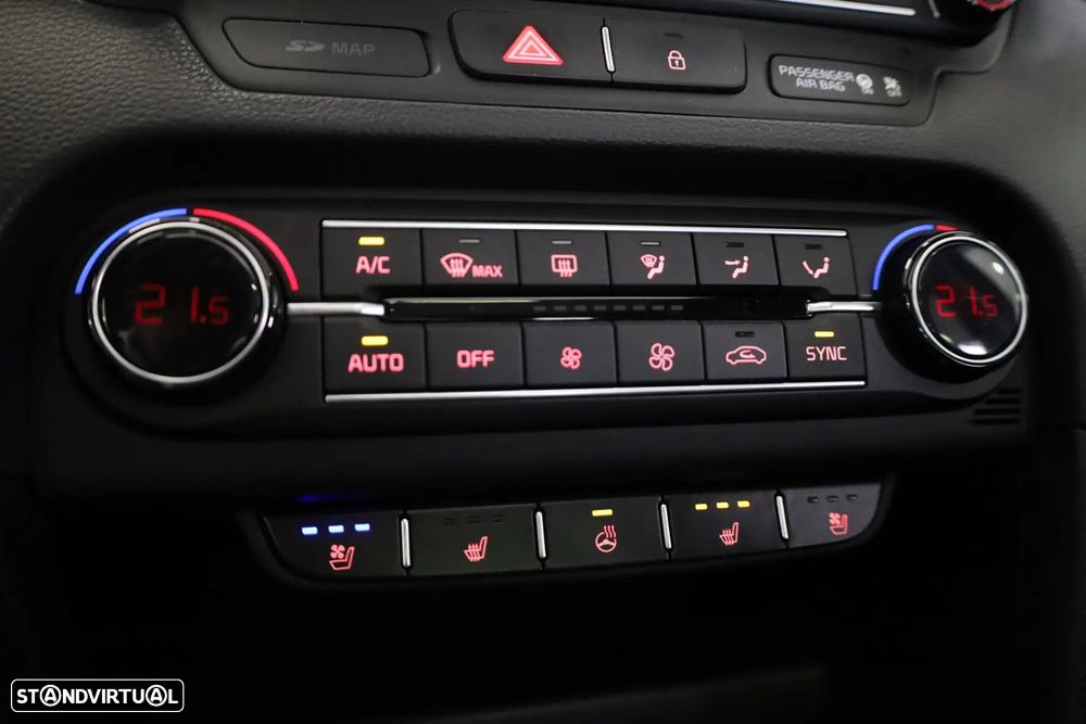 Kia Ceed 1.4 T-GDI TX+SRF 7DCT - 33