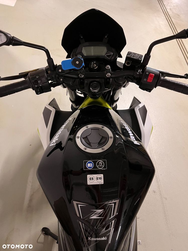 Kawasaki Z - 6