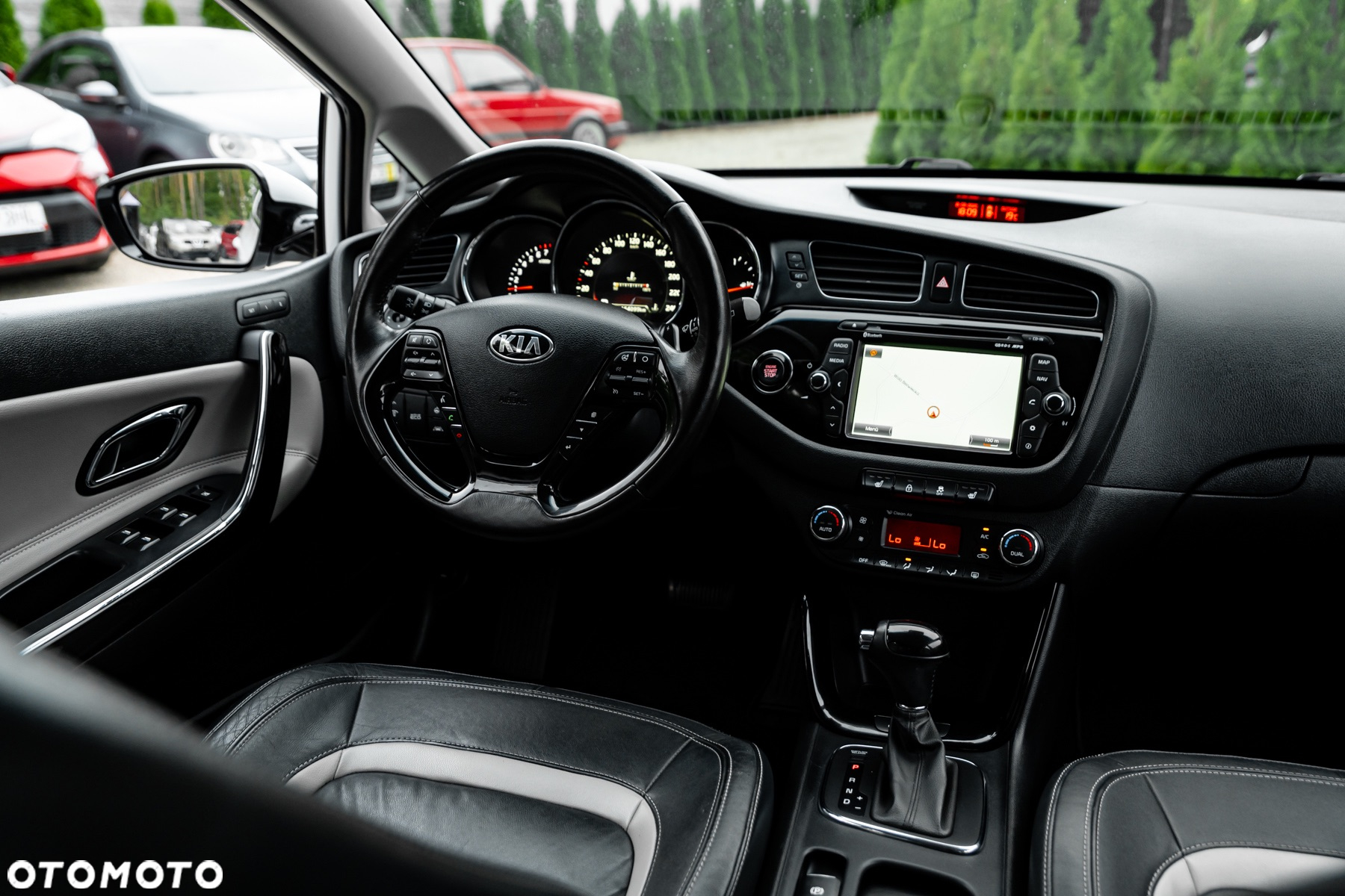 Kia Ceed Cee'd 1.6 GDI L Business Line DCT - 39