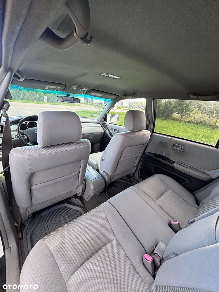 Toyota Highlander - 11