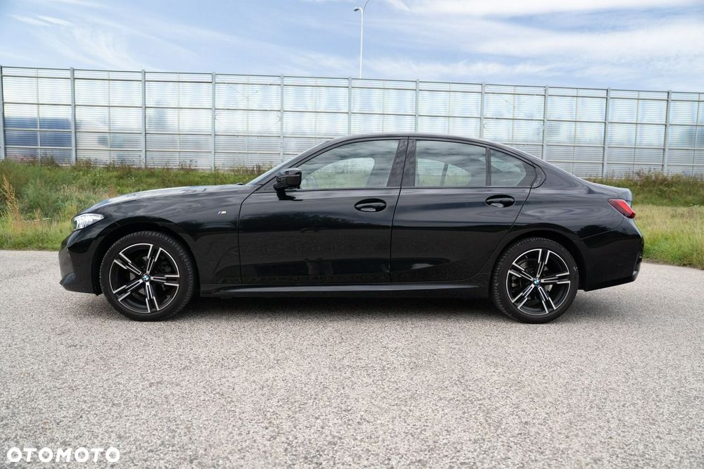 BMW Seria 3 318i M Sport - 12