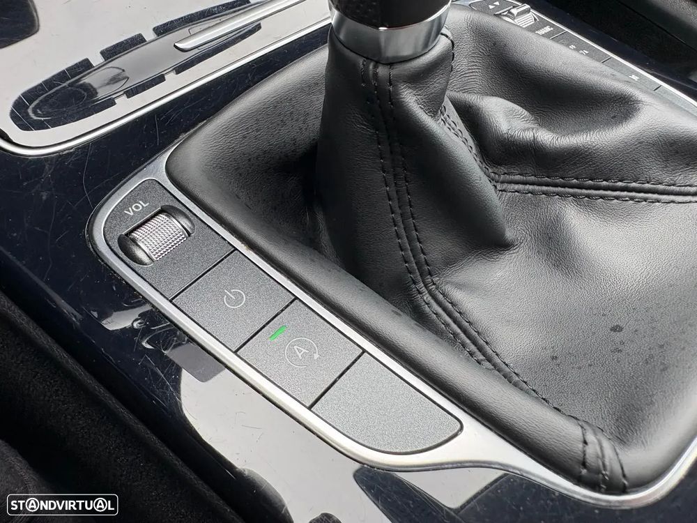 Mercedes-Benz C 180 d - 39