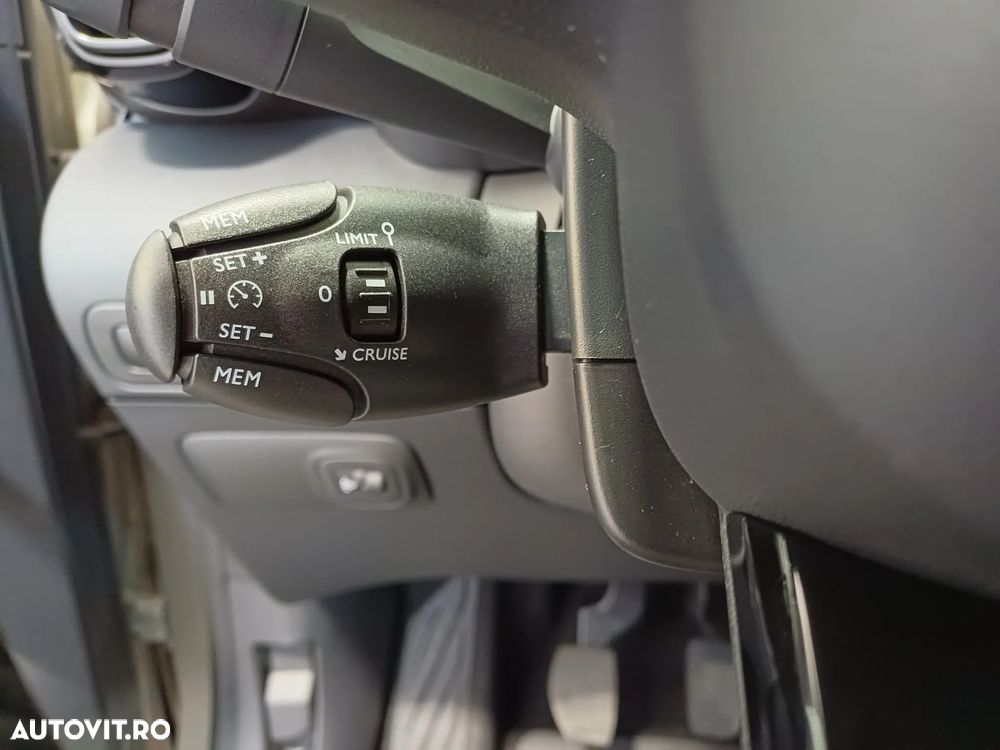 Citroën C3 AIRCROSS 1.2 PureTech S&S BVM Feel - 12