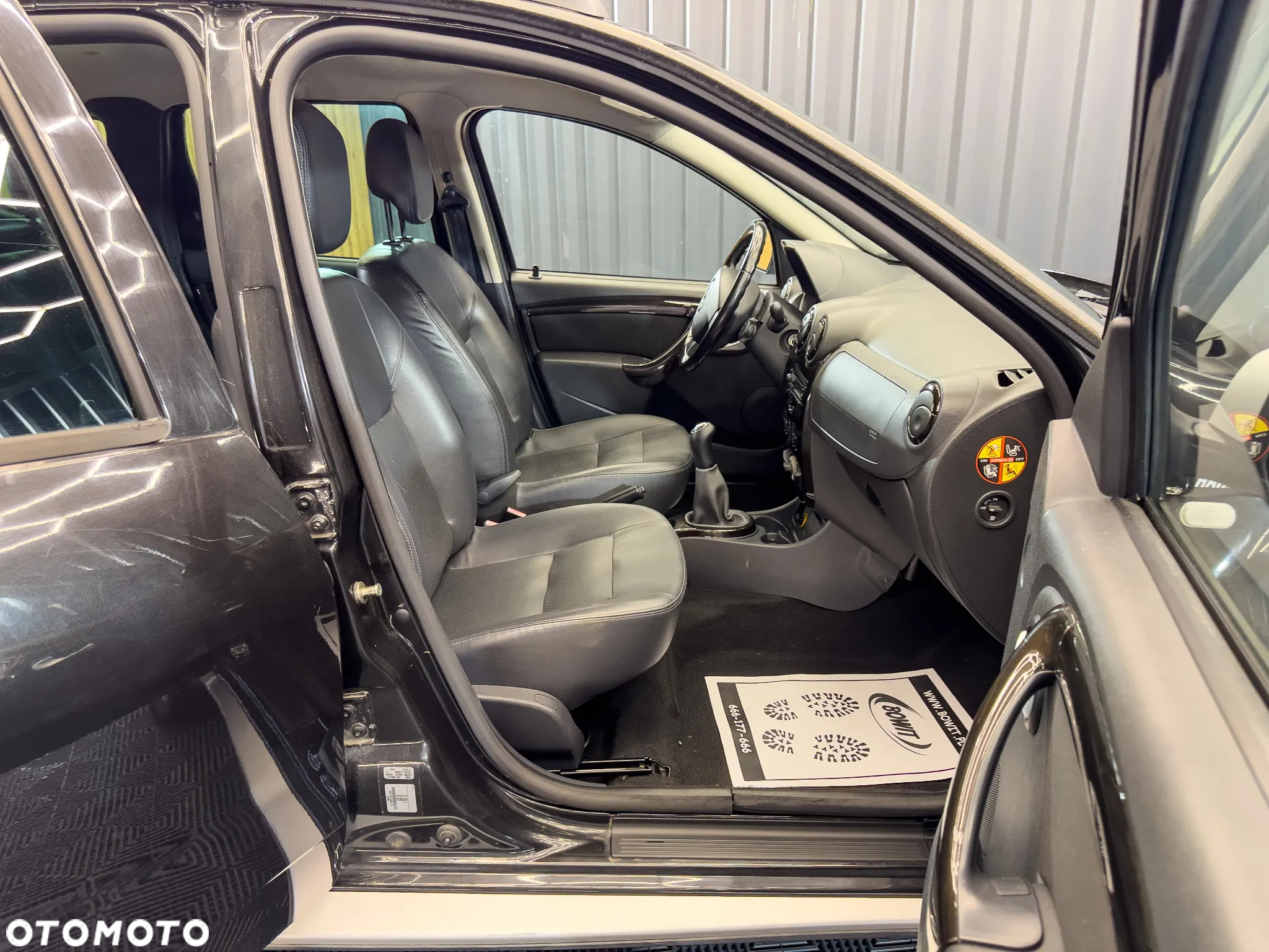 Dacia Duster 1.5 dCi Laureate - 12