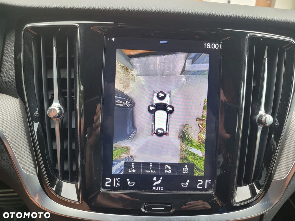 Volvo V60 T6 AWD Twin Engine Geartronic R-Design - 24