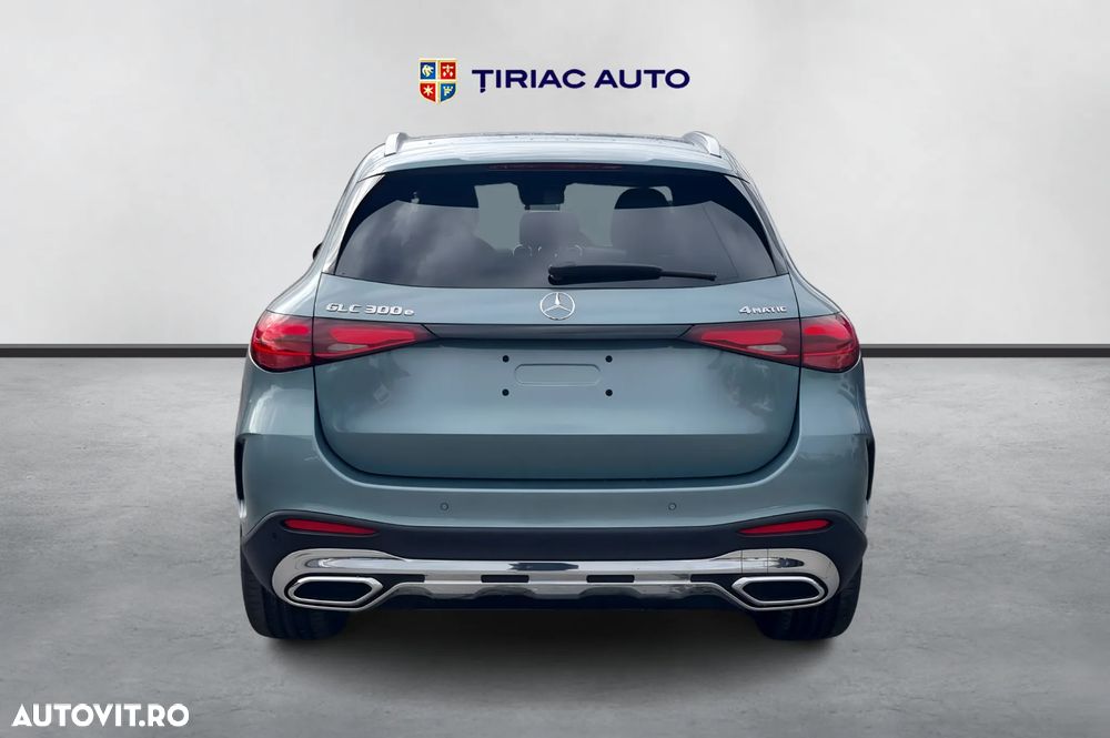 Mercedes-Benz GLC 300 e 4MATIC PHEV - 5