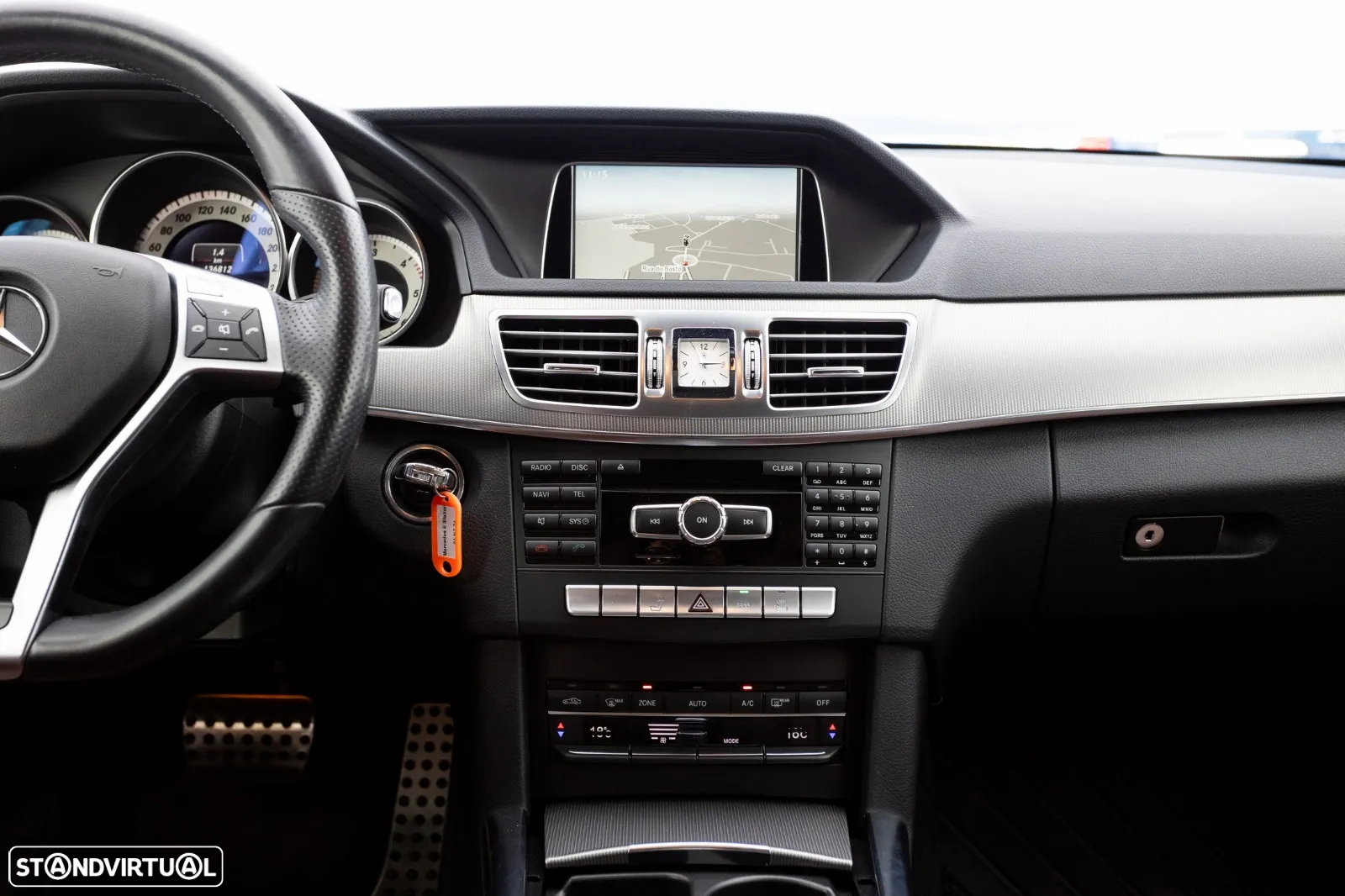 Mercedes-Benz E 350 BlueTEC Avantgarde 4-Matic - 29