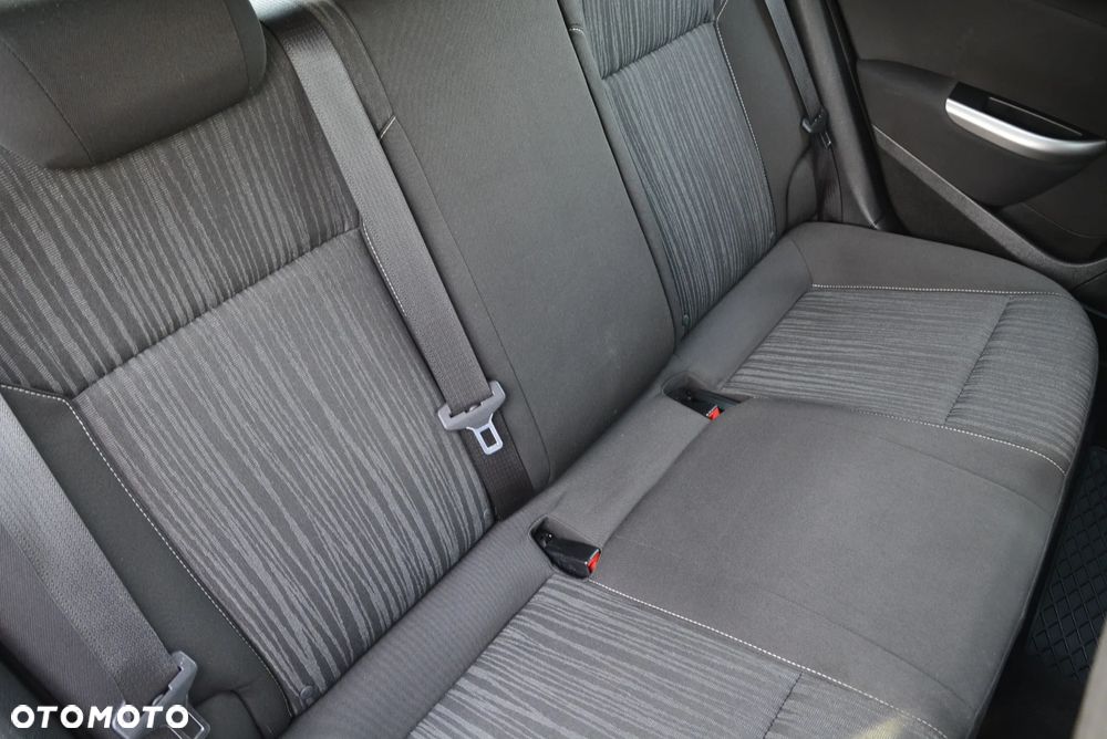 Opel Astra 1.6 Enjoy - 27