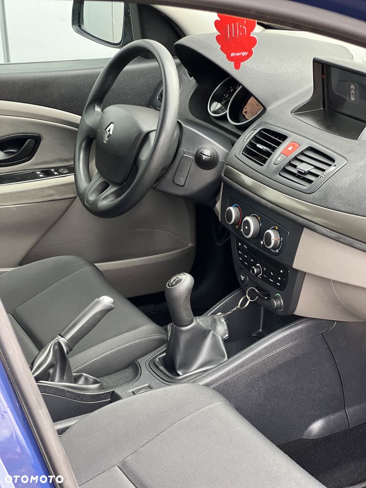 Renault Megane 1.6 16V Color Edition - 25