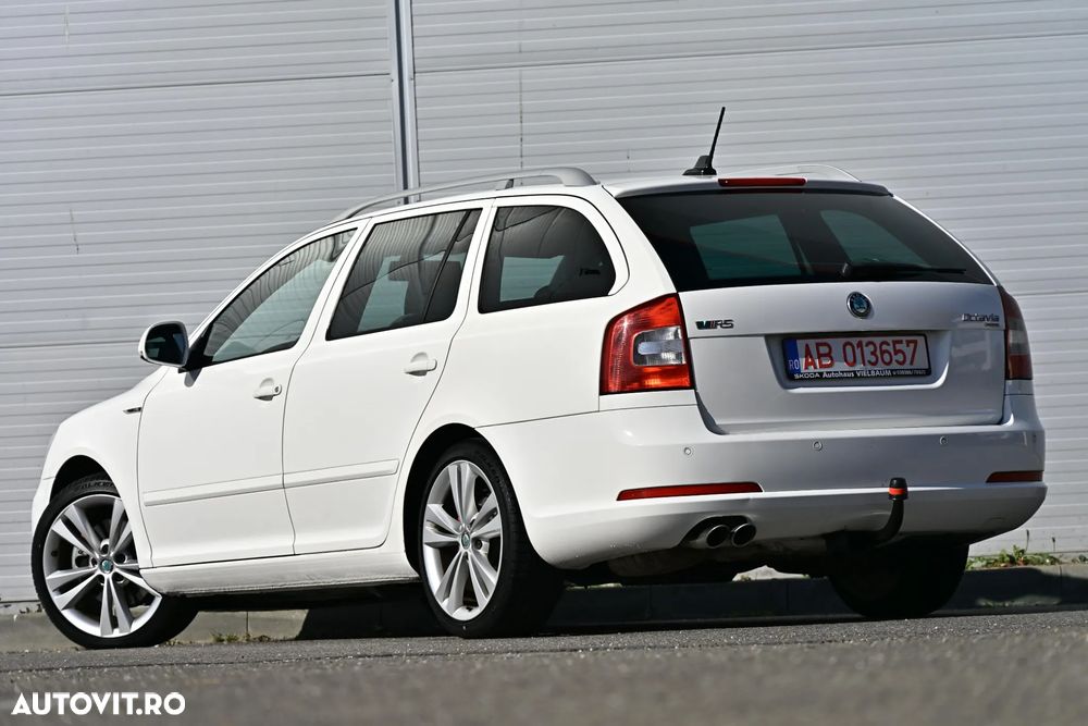 Skoda Octavia 2.0 TDI CR DPF RS - 6