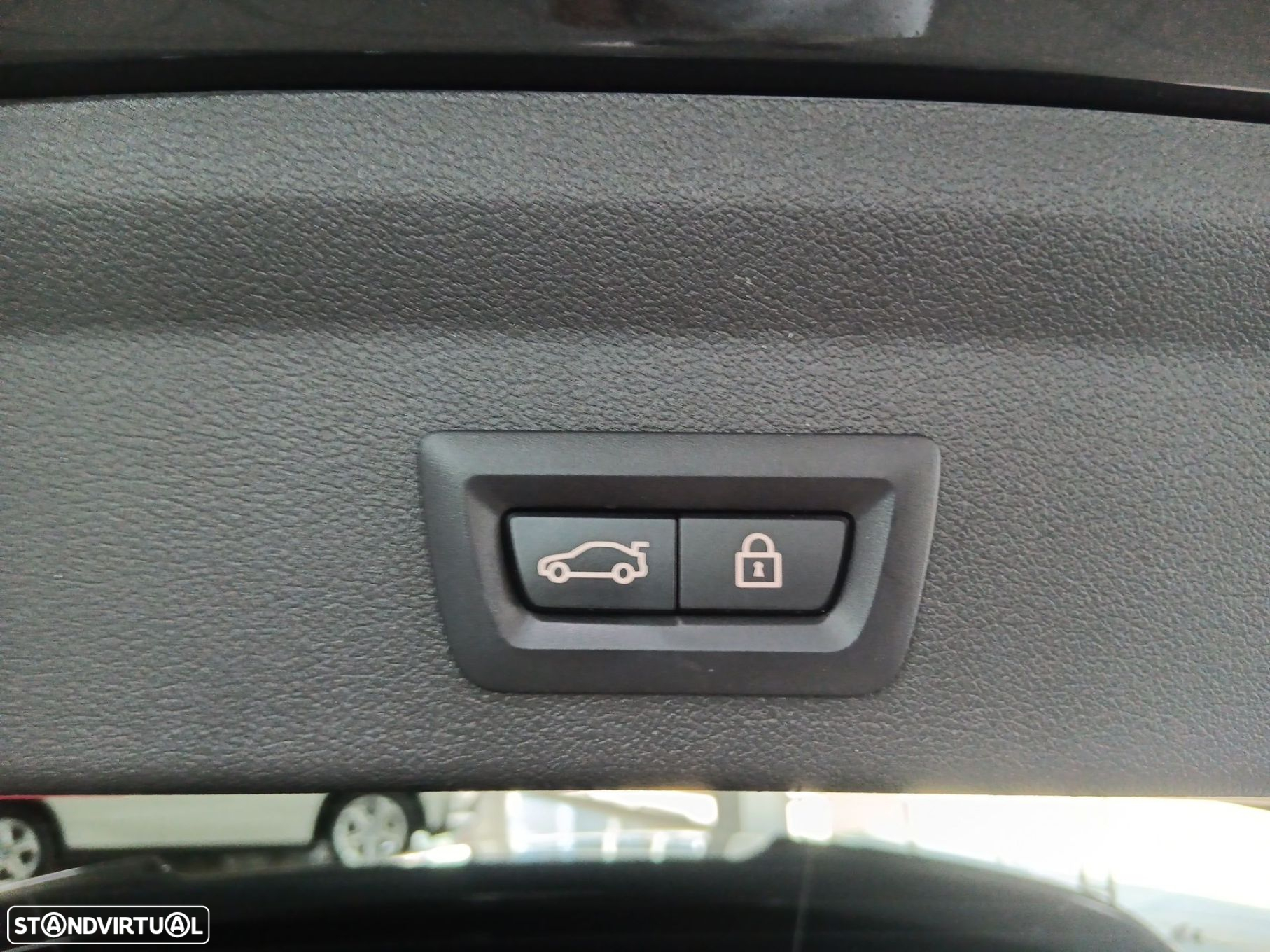 BMW 118 i Pack Desportivo M Auto - 27