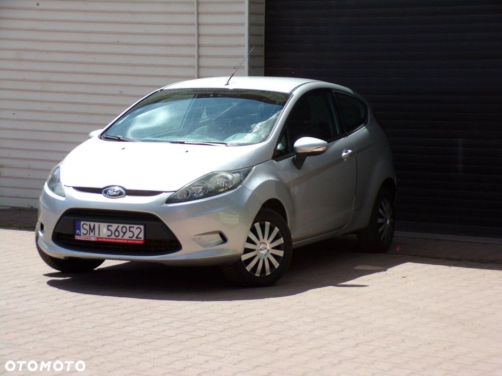 Ford Fiesta - 9