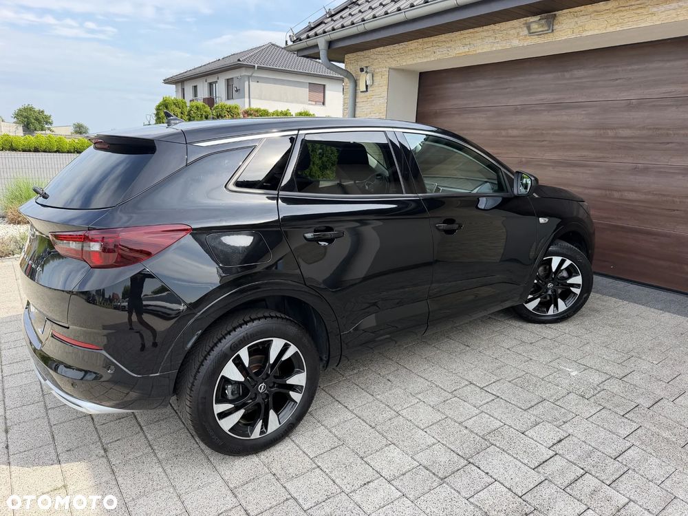 Opel Grandland X - 10