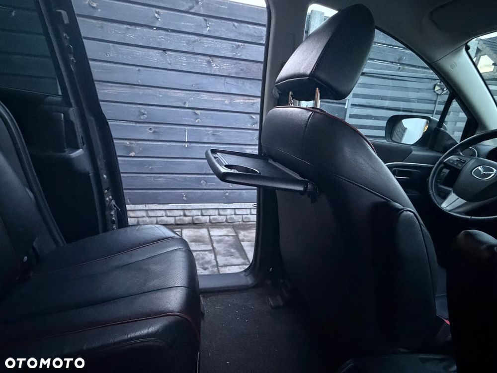 Mazda 5 2.0 Exclusive + - 25