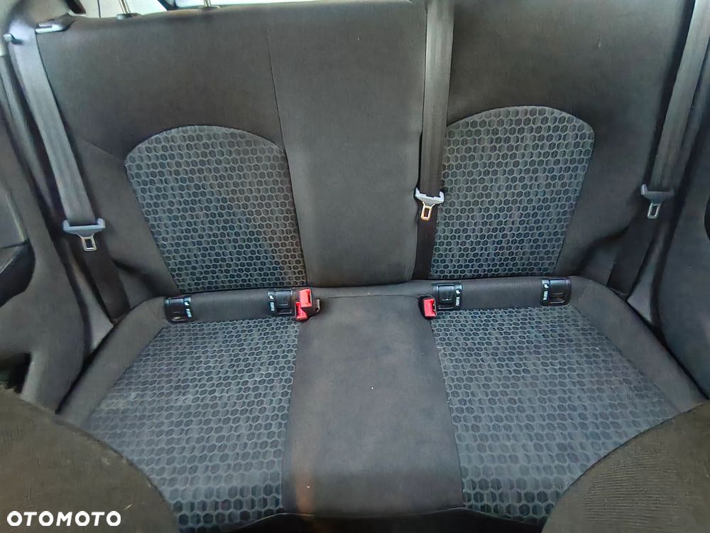 Opel Corsa 1.4 Enjoy - 11