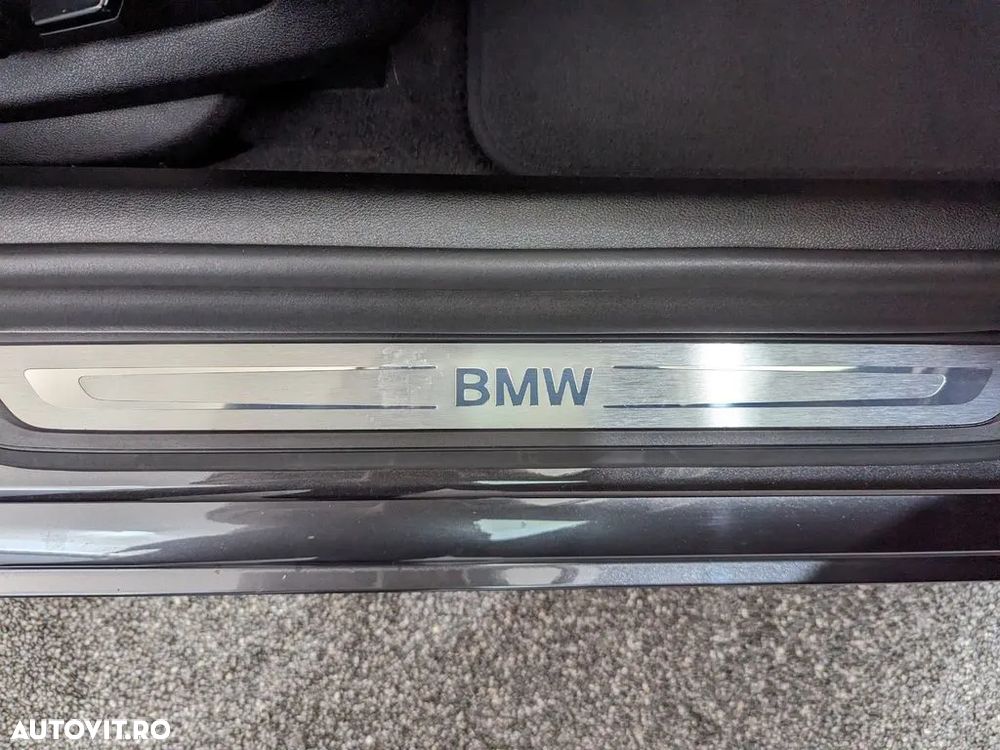 BMW Seria 5 530i AT - 18