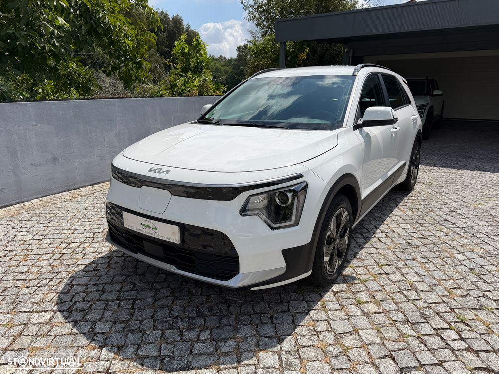 Kia Niro EV 64kWh Drive - 3