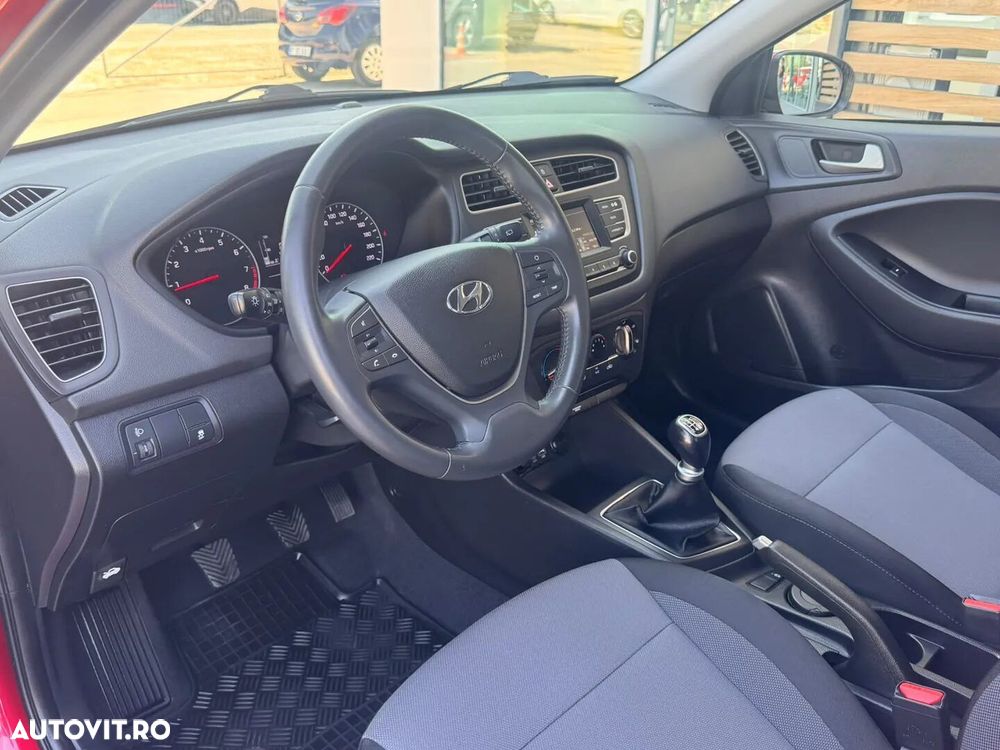 Hyundai i20 1.25 M/T ISG Comfort - 9