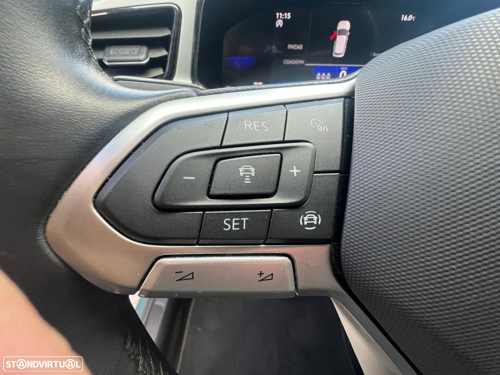 VW T-Roc 1.0 TSI - 14
