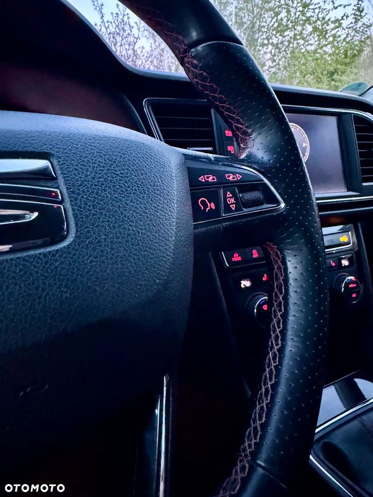 Seat Leon 1.4 TSI FR Black S&S - 19