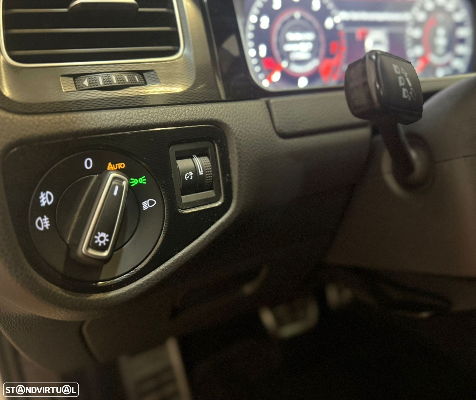 VW Golf 2.0 TSi GTi DSG - 25