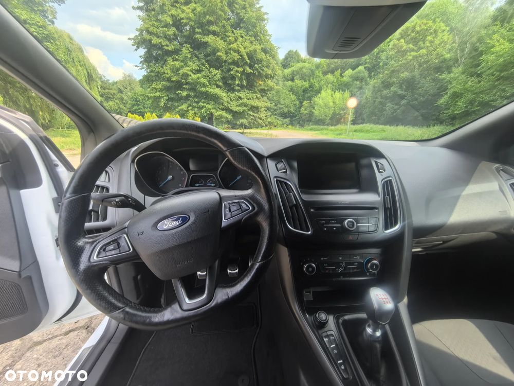 Ford Focus 1.0 EcoBoost ST-Line ASS - 22