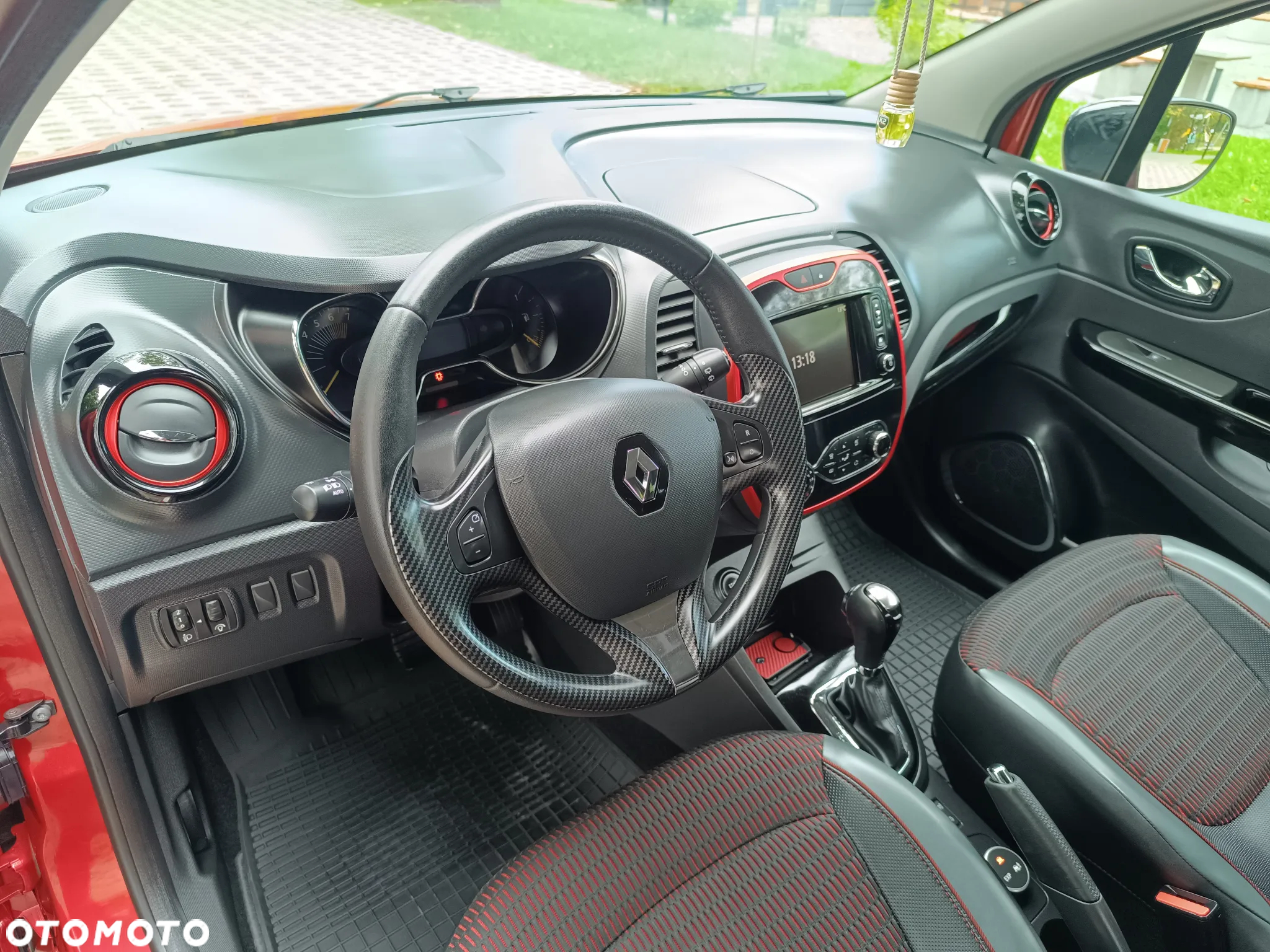 Renault Captur 1.2 TCe Intens EDC - 26