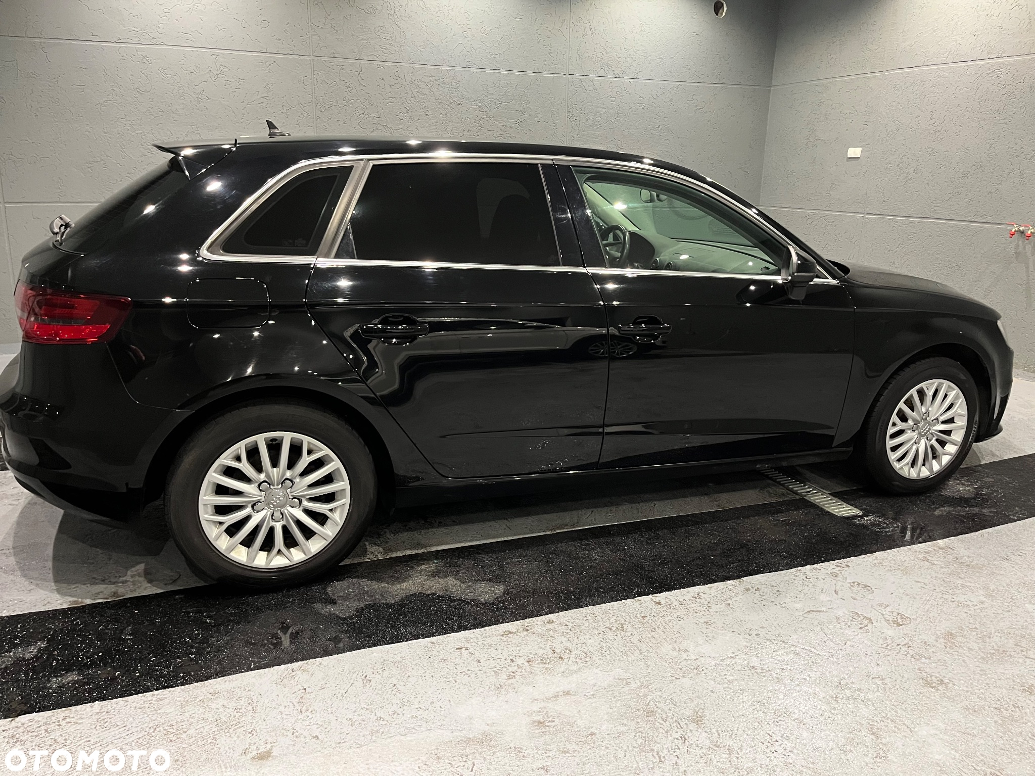 Audi A3 2.0 TDI Sportback design - 9