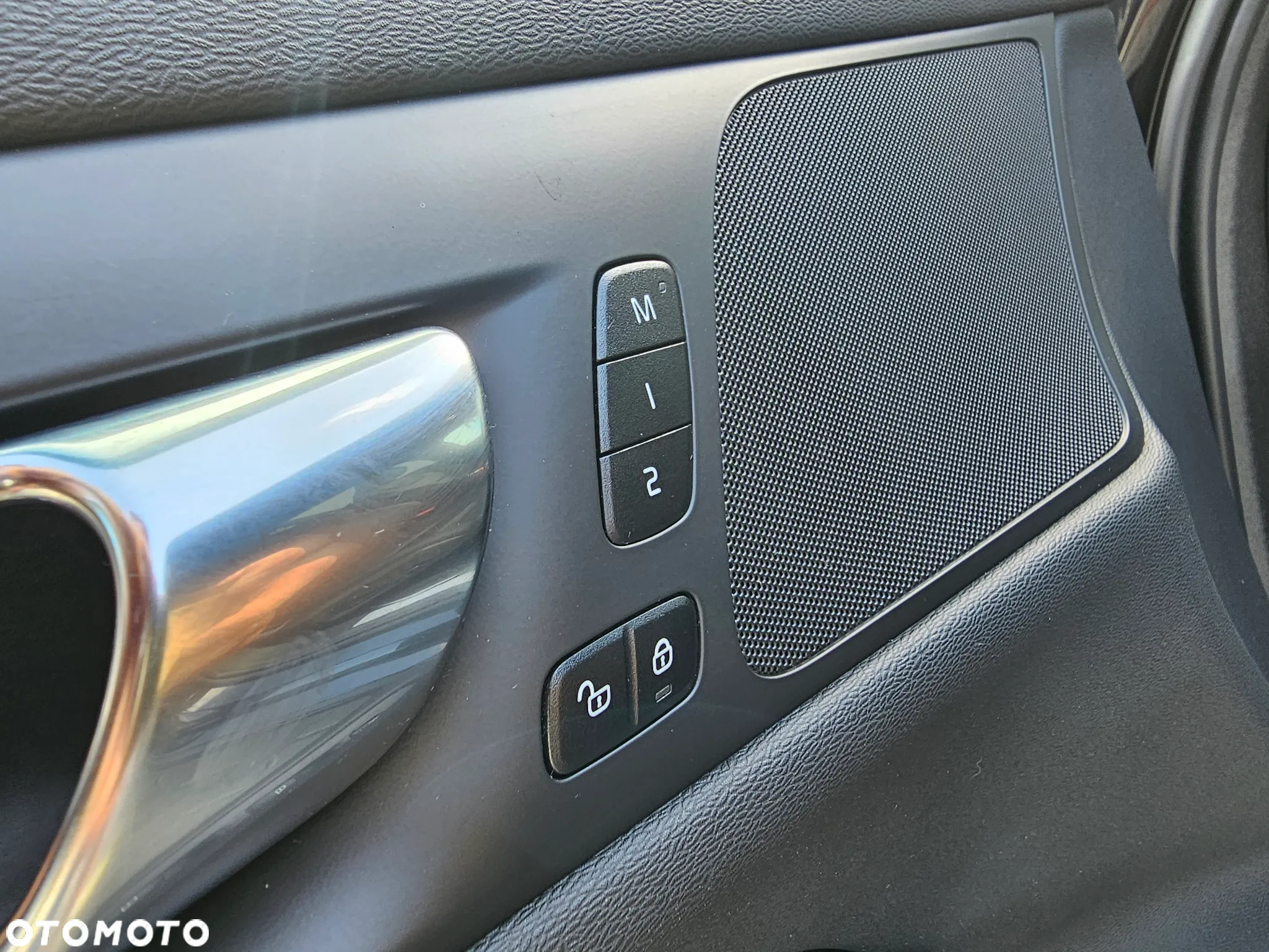 Volvo V60 B3 B Geartronic Momentum Pro - 27