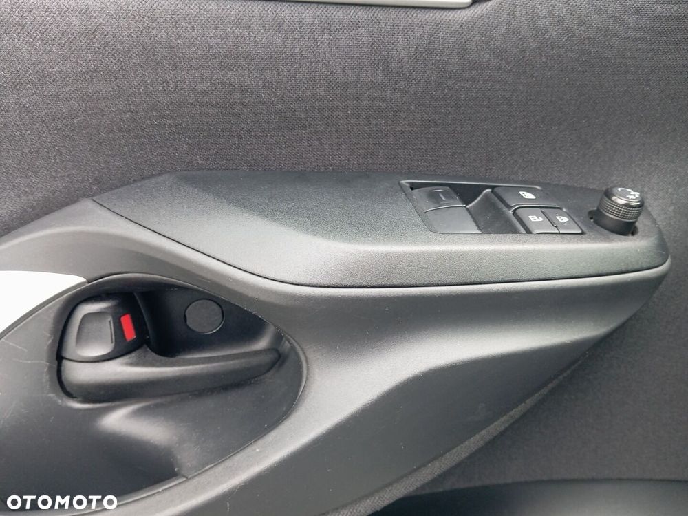 Toyota Yaris 1.5 Comfort CVT - 20