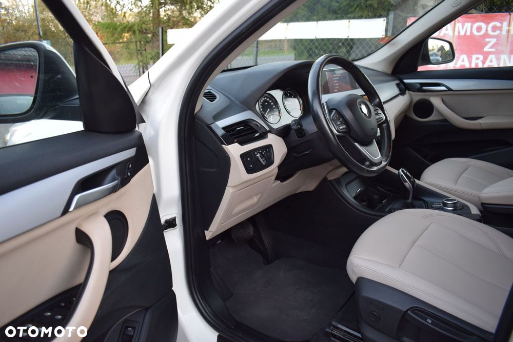 BMW X1 xDrive18d - 6