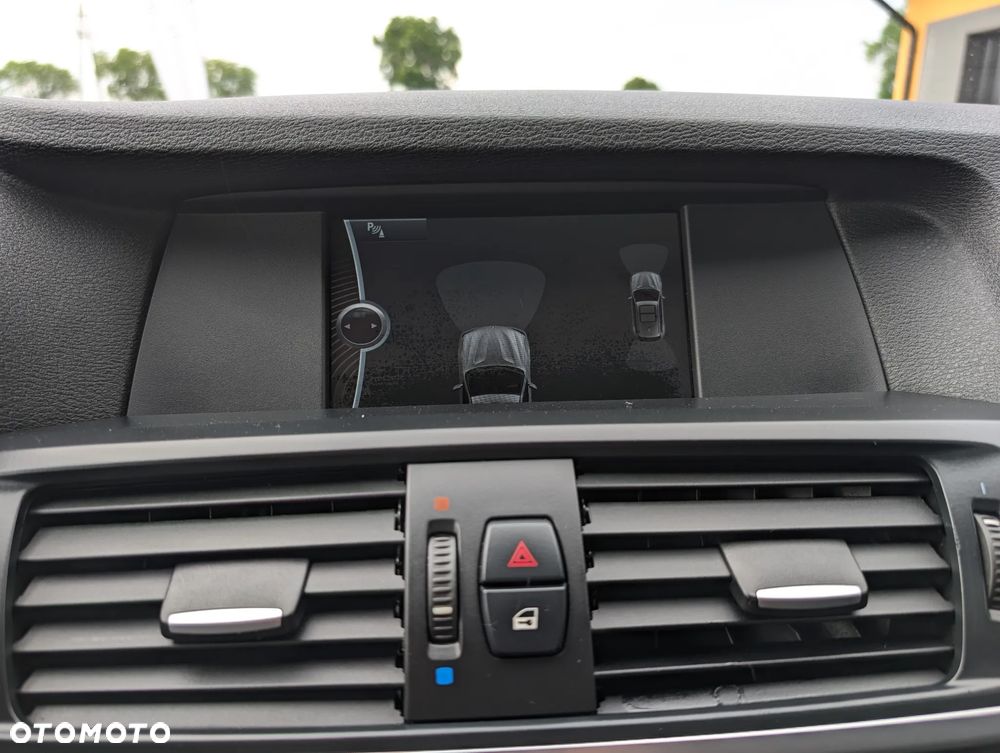 BMW X3 xDrive20d - 29