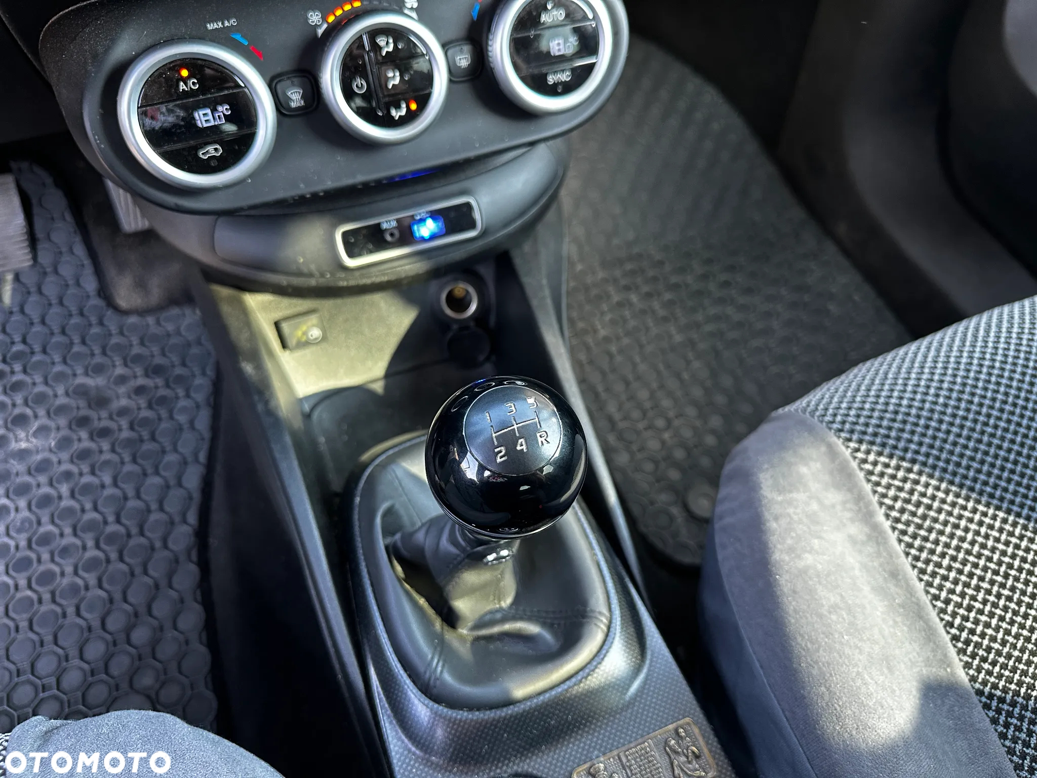 Fiat 500X - 15
