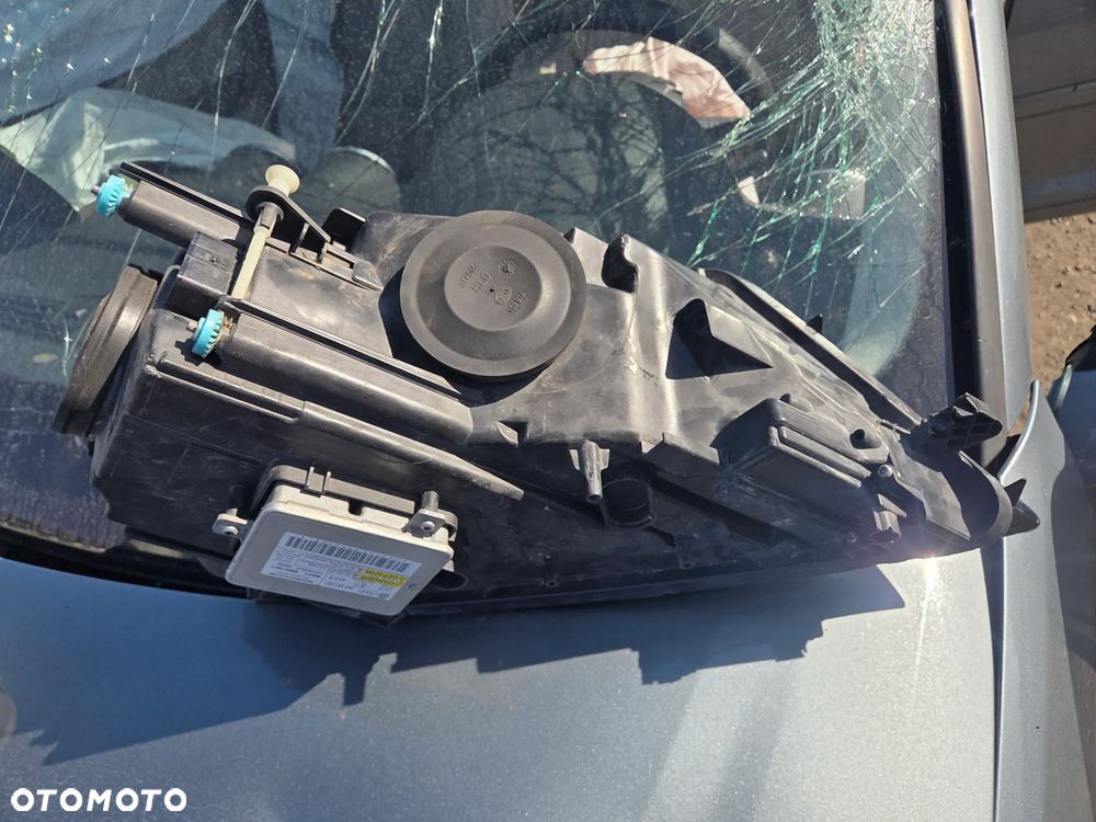 Komplet Lamp Audi A3 8P Lift Bi-Xenon Skrętny LED - 9