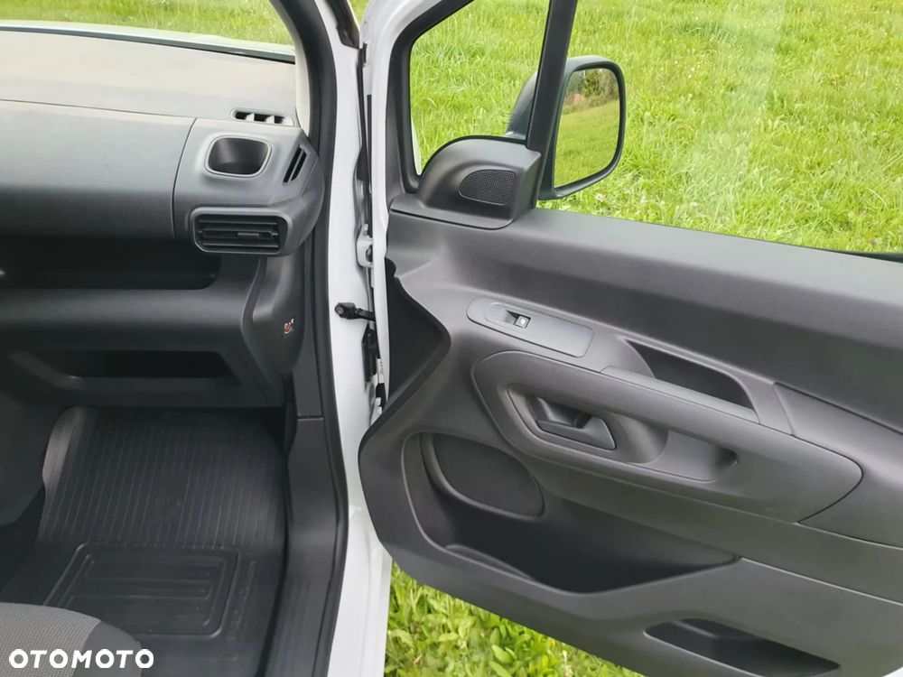 Toyota Proace City - 19